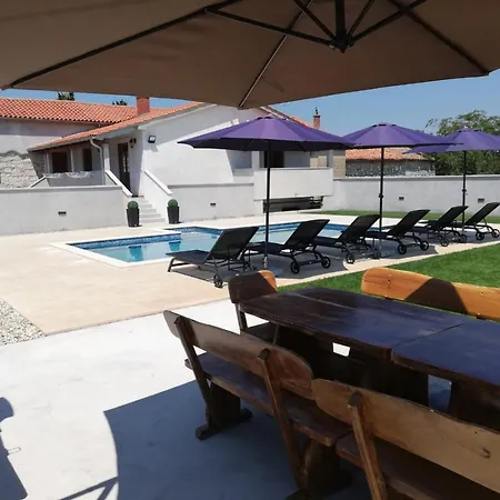 公寓 Victoria 波雷奇